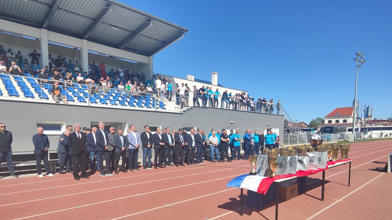 Anušić: Vukovarski branitelji uzor mladima, ali i svima nama